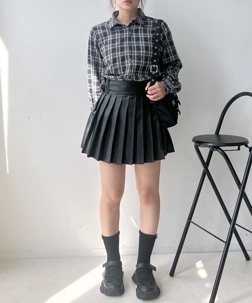 AS KNOW AS plus(アズノゥアズプラス)の「♪アソートデザイン サイドドロストリボンシャツ(シャツ/ブラウス・レディース・サックスブルー/ブラック系/アイボリー系・FREE)」の10枚目の写真