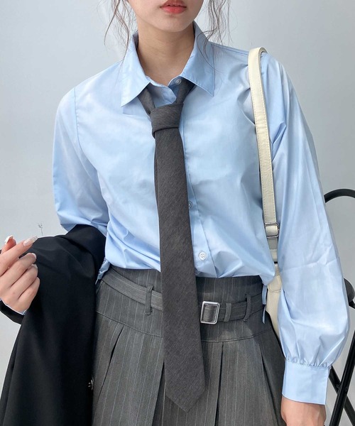 AS KNOW AS plus(アズノゥアズプラス)の「♪アソートデザイン サイドドロストリボンシャツ(シャツ/ブラウス・レディース・サックスブルー/ブラック系/アイボリー系・FREE)」の16枚目の写真