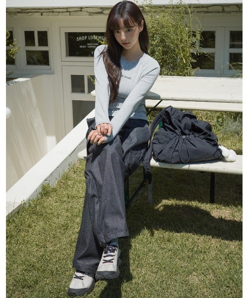 muahmuah(ムーアムーア)の「A'GEM/9 × .kom 『muah muah/ムーアムーア』 SOFT RAGLAN NAPPING T-SHIRT/ラグラン 起毛長袖Tシャツ(Tシャツ/カットソー・レディース・ホワイト/ブルー/ブラック/グレー・FREE)」の18枚目の写真