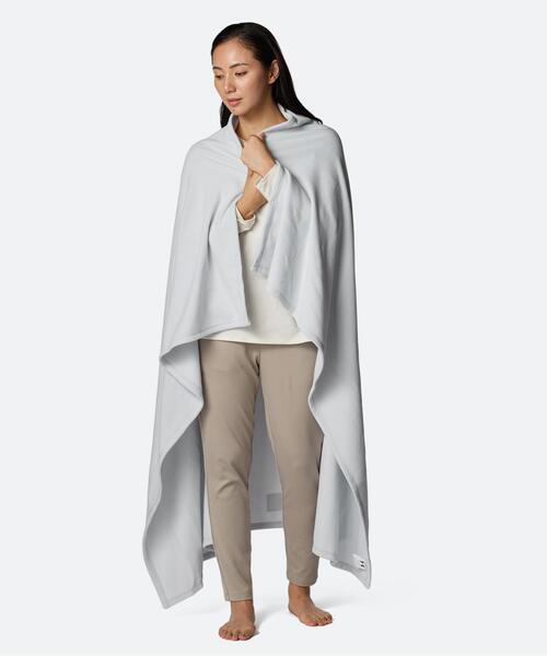 UNDER ARMOUR(アンダーアーマー)の「UAリカバリー ブランケット(ライフスタイル/メンズ/レディース)(その他・レディース・グレー・ONESIZE)」の5枚目の写真