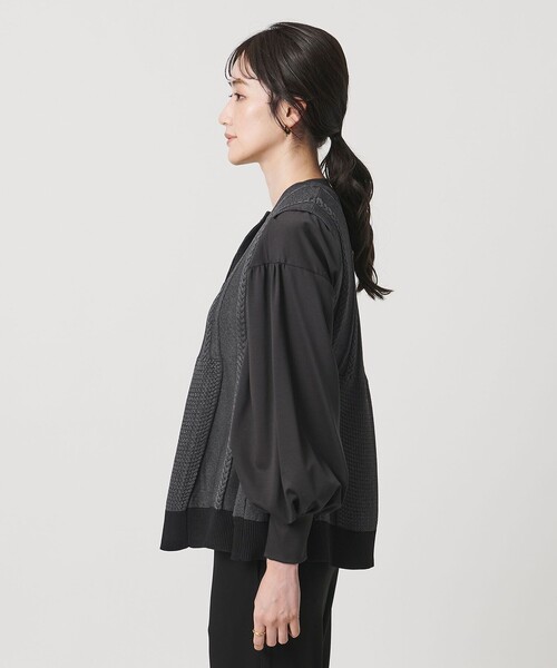 UNITED ARROWS（ユナイテッドアローズ）の「ケーブル ペプラム ノースリーブ ニット ベスト ‐ウォッシャブル‐（ベスト・レディース・ダークグレー/ネイビー/ベージュ・FREE）」の6枚目の写真