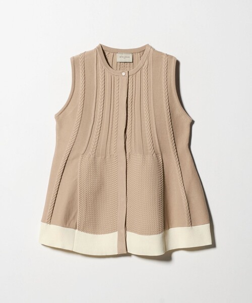 UNITED ARROWS（ユナイテッドアローズ）の「ケーブル ペプラム ノースリーブ ニット ベスト ‐ウォッシャブル‐（ベスト・レディース・ダークグレー/ネイビー/ベージュ・FREE）」の18枚目の写真