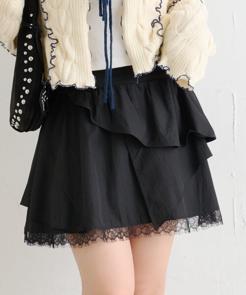 w closet（ダブルクローゼット）の「アシメティアードミニスカート（スカート・レディース・ブラック/オフホワイト/ネイビー/ブラウン・FREE）」の11枚目の写真