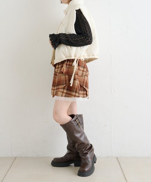 w closet（ダブルクローゼット）の「アシメティアードミニスカート（スカート・レディース・ブラック/オフホワイト/ネイビー/ブラウン・FREE）」の20枚目の写真