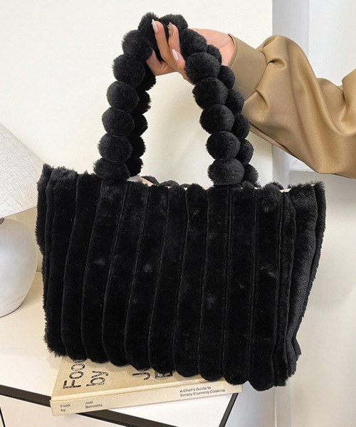 Miniministore(ミニミニストア)の「トートバッグ 秋冬 ファーバッグ 大容量(トートバッグ・レディース・ホワイト/ブラック/ベージュ/モカ・FREE)」の8枚目の写真