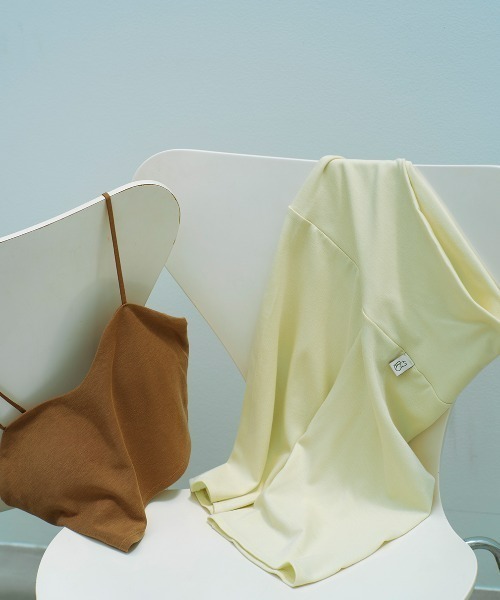 MIZUNO(ミズノ )の「Mizuno×Ameri CROPPED CAMISOLE TOPS(キャミソール・レディース・ブラウン/ブラック/クリーム・SMALL/MEDIUM/LARGE)」の13枚目の写真
