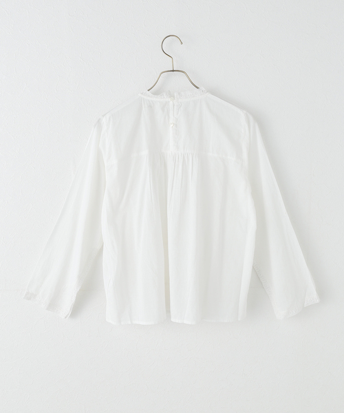 Fanaka(ファナカ)の「【WEB+りんくう店限定】 FANAKA / ファナカ リバーレースヨーク刺繍ブラウス(シャツ/ブラウス・レディース・ホワイト・FREE)」の2枚目の写真
