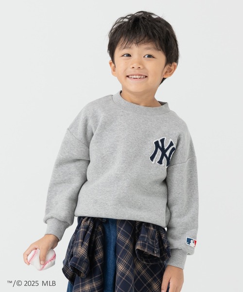 MLB(メジャーリーグベースボール)の「〈MLB〉刺繍ロゴ 裏起毛トレーナー(スウェット・キッズ・ホワイト/ブラウン/ブラック/グレー/クリーム・90cm/100cm/110cm/120cm/130cm/140cm/150cm/160cm)」の4枚目の写真