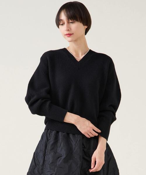 カシミヤミックスVネックプルオーバー（ニット/セーター）｜martinique