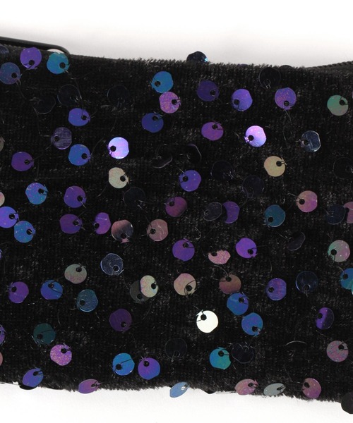 LAKOLE(ラコレ)の「キラキラカラビナ付きポーチ / 591124(ポーチ・レディース・ブラック/ベージュ/パープル・FREE)」の5枚目の写真