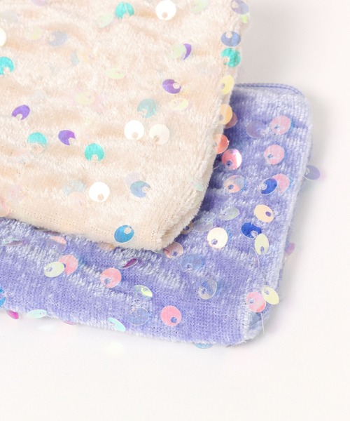 LAKOLE(ラコレ)の「キラキラカラビナ付きポーチ / 591124(ポーチ・レディース・ブラック/ベージュ/パープル・FREE)」の14枚目の写真