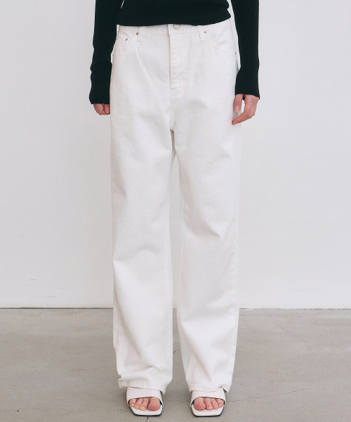 NICK&NICOLE(ニックアンドニコール)の「MINIMAL CLASSIC WIDE COTTON PANTS_WHITE(その他パンツ・レディース・その他・SMALL/MEDIUM/LARGE)」の2枚目の写真