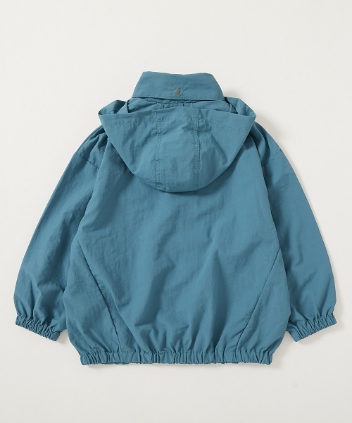 devirock（デビロック）の「【水はじく】撥水ナイロン フードが収納できる ウインドブレーカー（ナイロンジャケット・キッズ・ベージュ系その他/ブルー系その他/ブルー系/ブラック系その他2/ピンク系その他/ブルー系その他2/ブラック系その他/パープル系・100cm/110cm/120cm/130cm/140cm/150cm/160cm）」の14枚目の写真