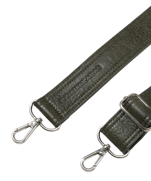 IUGAMAKARAS（イウガマカラス）の「Studded Leather Shoulder Bag (Khaki)（ショルダーバッグ・レディース・その他・FREE）」の20枚目の写真