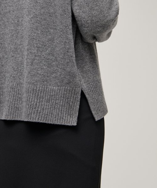 MUSINSA STANDARD WOMAN（ムシンサスタンダードウーマン）の「レディースラムウールリラックスタートルネックニット[ミディアムグレー]（ニット/セーター・レディース・その他・X-SMALL/MEDIUM）」の8枚目の写真