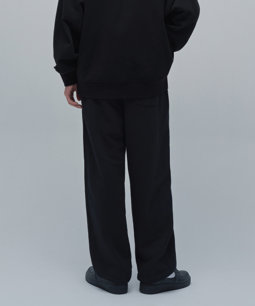 MUSINSA STANDARD（ムシンサスタンダード）の「ワイドスウェットパンツ[ブラック]（スウェットパンツ・メンズ・その他・LARGE/X-LARGE/XX-LARGE/SMALL/MEDIUM）」の3枚目の写真