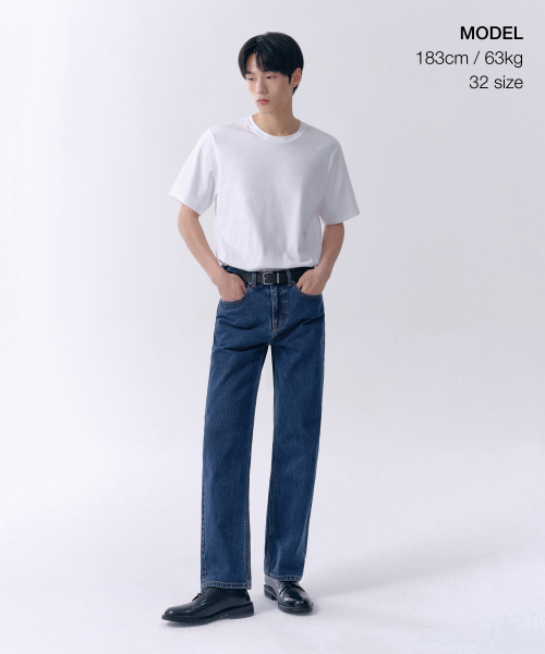 MUSINSA STANDARD(ムシンサスタンダード)の「ストレートデニムパンツ【ミディアムインディゴ】(デニムパンツ・メンズ・その他・40/38/33/26/27/28/29/42/36/34/32/30/31)」の2枚目の写真