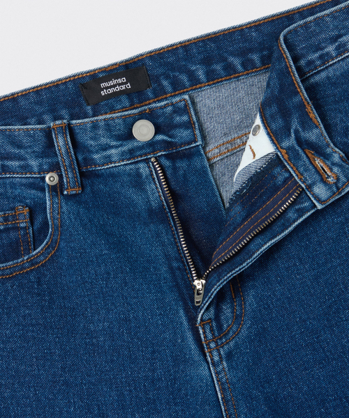 MUSINSA STANDARD(ムシンサスタンダード)の「ストレートデニムパンツ【ミディアムインディゴ】(デニムパンツ・メンズ・その他・40/38/33/26/27/28/29/42/36/34/32/30/31)」の5枚目の写真