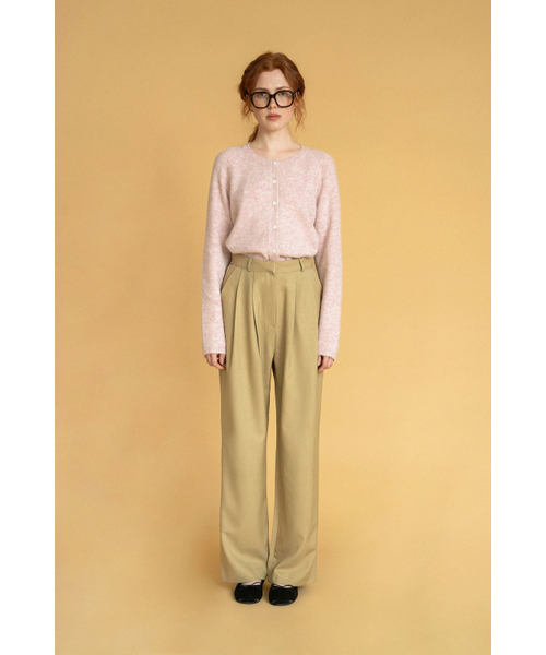 WITHOUT SUMMER(ウィズアウトサマ)の「バジルピンタックスラックス_マスタード(スラックス・レディース・その他・SMALL/MEDIUM)」の1枚目の写真