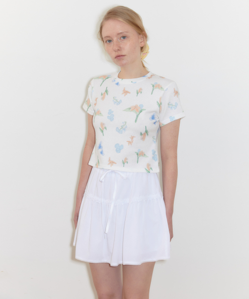SINOON(シヌーン)の「Multi Flower T-Shirts (Cream)(Tシャツ/カットソー・レディース・アイボリー・FREE)」の4枚目の写真