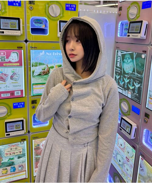 SLEEKGLOW（スリック グロウ）の「スモールロゴサイドボタンシャーリングフードトップ[グレー]（パーカー・レディース・その他・FREE）」の15枚目の写真