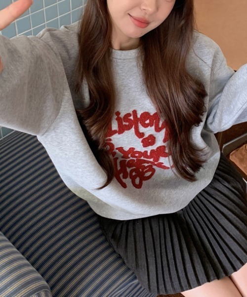 Vipoa(ヴィポア)の「logo&flower retro sweat(スウェット・レディース・グレー・FREE)」の10枚目の写真