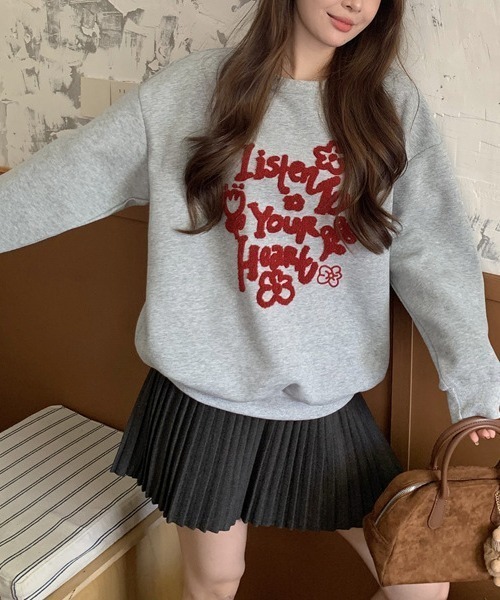 Vipoa(ヴィポア)の「logo&flower retro sweat(スウェット・レディース・グレー・FREE)」の9枚目の写真