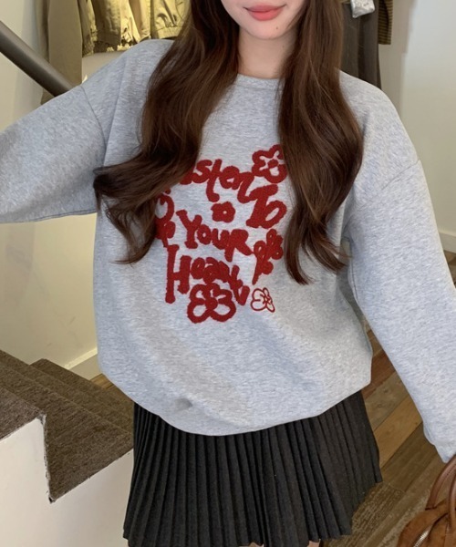Vipoa(ヴィポア)の「logo&flower retro sweat(スウェット・レディース・グレー・FREE)」の7枚目の写真
