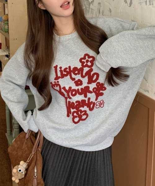 Vipoa(ヴィポア)の「logo&flower retro sweat(スウェット・レディース・グレー・FREE)」の5枚目の写真