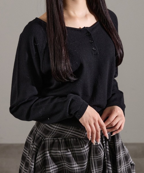 apres jour mignon(アプレジュールミニョン)の「ヘンリーネック裾スリットニット(ニット/セーター・レディース・ブラウン系その他/ブラック/杢グレー・フリー/LARGE)」の12枚目の写真
