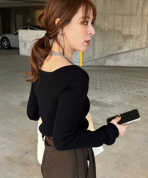 zena（ジェナ）の「デコルテリブニット（ニット/セーター・レディース・ブラック/グレー・M）」の8枚目の写真