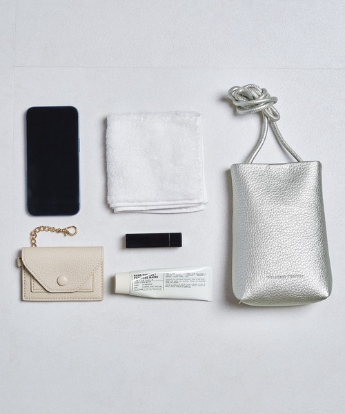 MISCH MASCH（ミッシュマッシュ）の「スクエアショルダーポーチ（ショルダーバッグ・レディース・ブルー・ﾌﾘ-）」の2枚目の写真