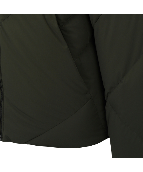 ANEW GOLF(アニューゴルフ)の「M DIAGONAL INCISION POINT DOWN JK_KH(ナイロンジャケット・メンズ・その他・MEDIUM/LARGE/XXX-LARGE/XX-LARGE/X-LARGE)」の8枚目の写真