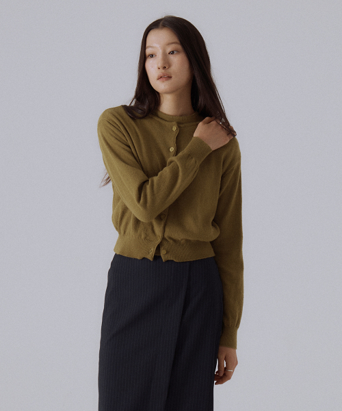 SILN(シルン)の「Ever wool knit cardigan (OLIVE)(カーディガン/ボレロ・レディース・その他・FREE)」の2枚目の写真