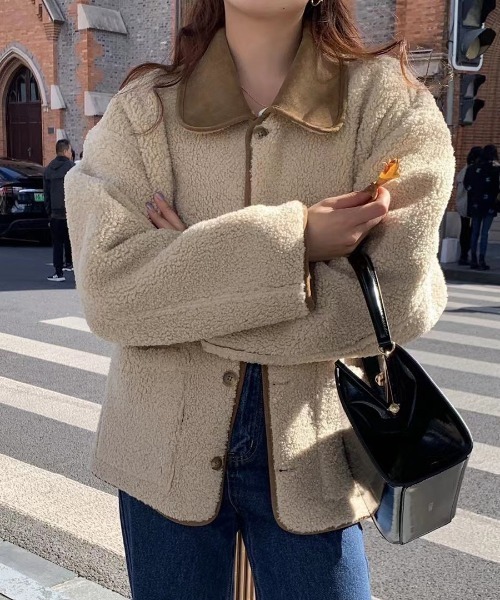 FREE STYLISTS(フリー スタイリスト)の「YUGA_YGMC 2-way suede-like boa coat(テーラードジャケット・レディース・キャメル/ブラウン・FREE)」の6枚目の写真