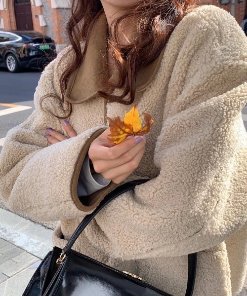 FREE STYLISTS(フリー スタイリスト)の「YUGA_YGMC 2-way suede-like boa coat(テーラードジャケット・レディース・キャメル/ブラウン・FREE)」の20枚目の写真