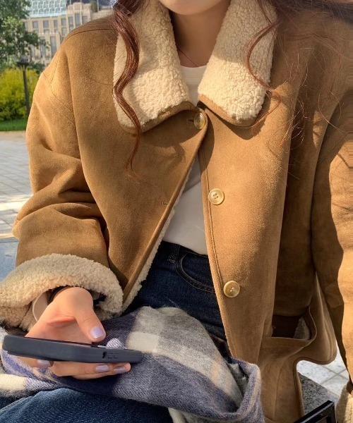 FREE STYLISTS(フリー スタイリスト)の「YUGA_YGMC 2-way suede-like boa coat(テーラードジャケット・レディース・キャメル/ブラウン・FREE)」の14枚目の写真