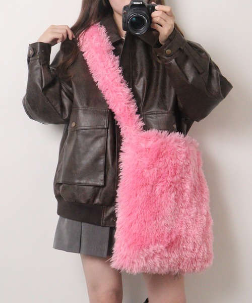 ROOTOTE(ルートート)の「ROOTOTE フェイクファーショルダー(ショルダーバッグ・レディース・ピンク/ブラック/アイボリー/グレイッシュベージュ・FREE)」の21枚目の写真