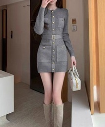 【エリザベッタフランキ】未使用✨ニットワンピース M 金ボタン ミニドレス セール】ミニニットワンピース ゴールドボタン上品（ワンピース