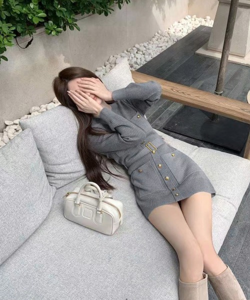 Miniministore(ミニミニストア)の「ミニニットワンピース ゴールドボタン上品(ワンピース・レディース・ブラック/グレー・FREE)」の12枚目の写真