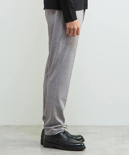 MEN'S MELROSE(メンズメルローズ)の「プリントテックジャージテーパードコンフォートパンツ(セットアップ可)(スラックス・メンズ・ライトグレー/ネイビー・2/4/3/5)」の5枚目の写真