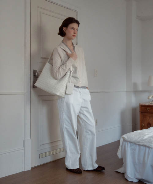 ANOETIC(アノエティック)の「ANC WEAVING MESH BAG_7COLOR(ショルダーバッグ・レディース・ブラック/ダークブラウン/キャメル/バーガンディー/ブラウン/ブラック系その他/アイボリー・FREE)」の9枚目の写真