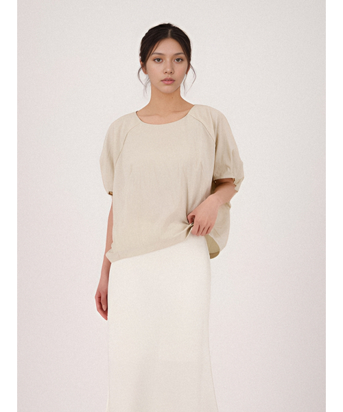 ACUD(アクド)の「Round Neck Raglan Blouse _Beige(シャツ/ブラウス・レディース・ベージュ・FREE)」の1枚目の写真