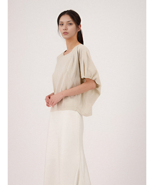 ACUD(アクド)の「Round Neck Raglan Blouse _Beige(シャツ/ブラウス・レディース・ベージュ・FREE)」の2枚目の写真