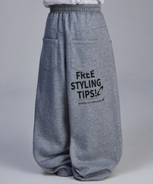 SCALLYWAG（スカリーワグ）の「バックプリントワイド起毛トレーニングパンツ[グレー]（スウェットパンツ）」