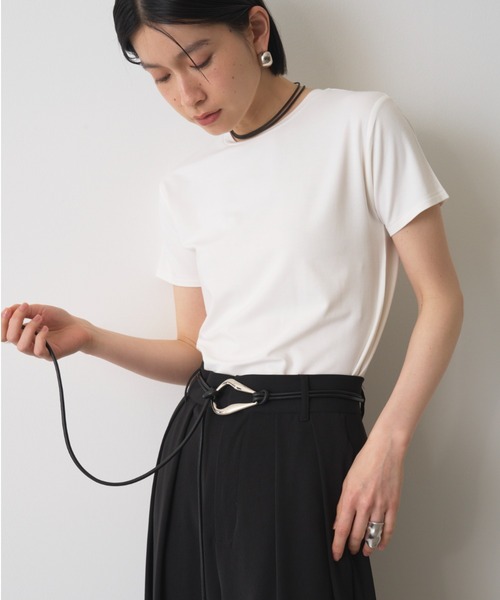 AIC.(エーアイシー)の「ベーシックコンパクトTシャツ/接触冷感/抗菌防臭/UVカット(Tシャツ/カットソー・レディース・オフホワイト/ブラック/チャコールグレー・FREE)」の9枚目の写真