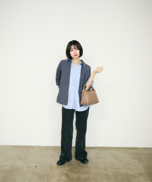TONER（トナー）の「ソフトレザーミニハンドバッグ/ワンハンドルバッグ/ロゴプレート付き（ハンドバッグ・レディース・ダークブラウン/ブラック/ホワイト/シルバー/レッド/ブラウン・FREE）」の12枚目の写真