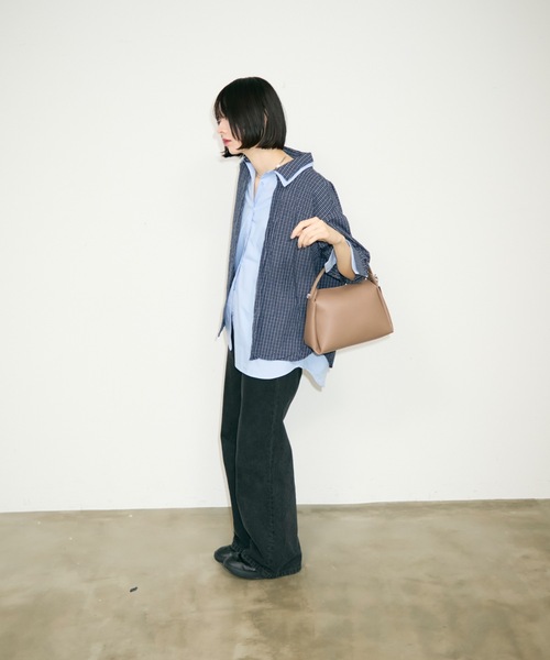 TONER（トナー）の「ソフトレザーミニハンドバッグ/ワンハンドルバッグ/ロゴプレート付き（ハンドバッグ・レディース・ダークブラウン/ブラック/ホワイト/シルバー/レッド/ブラウン・FREE）」の15枚目の写真