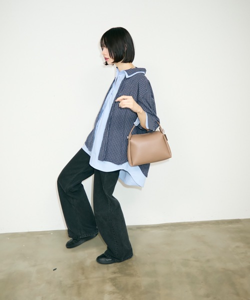 TONER（トナー）の「ソフトレザーミニハンドバッグ/ワンハンドルバッグ/ロゴプレート付き（ハンドバッグ・レディース・ダークブラウン/ブラック/ホワイト/シルバー/レッド/ブラウン・FREE）」の16枚目の写真