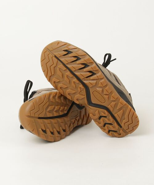 KEEN(キーン)の「HIGHTRAIL WP / ハイトレイル ウォータープルーフ / キッズ 防水ハイキングシューズ(スニーカー・キッズ・ベージュ系その他・23.5cm/22.5cm/22cm/21cm/20cm)」の3枚目の写真